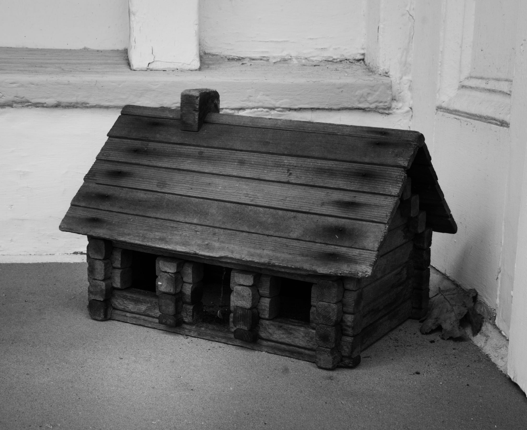 The Mindhouse — a closing room